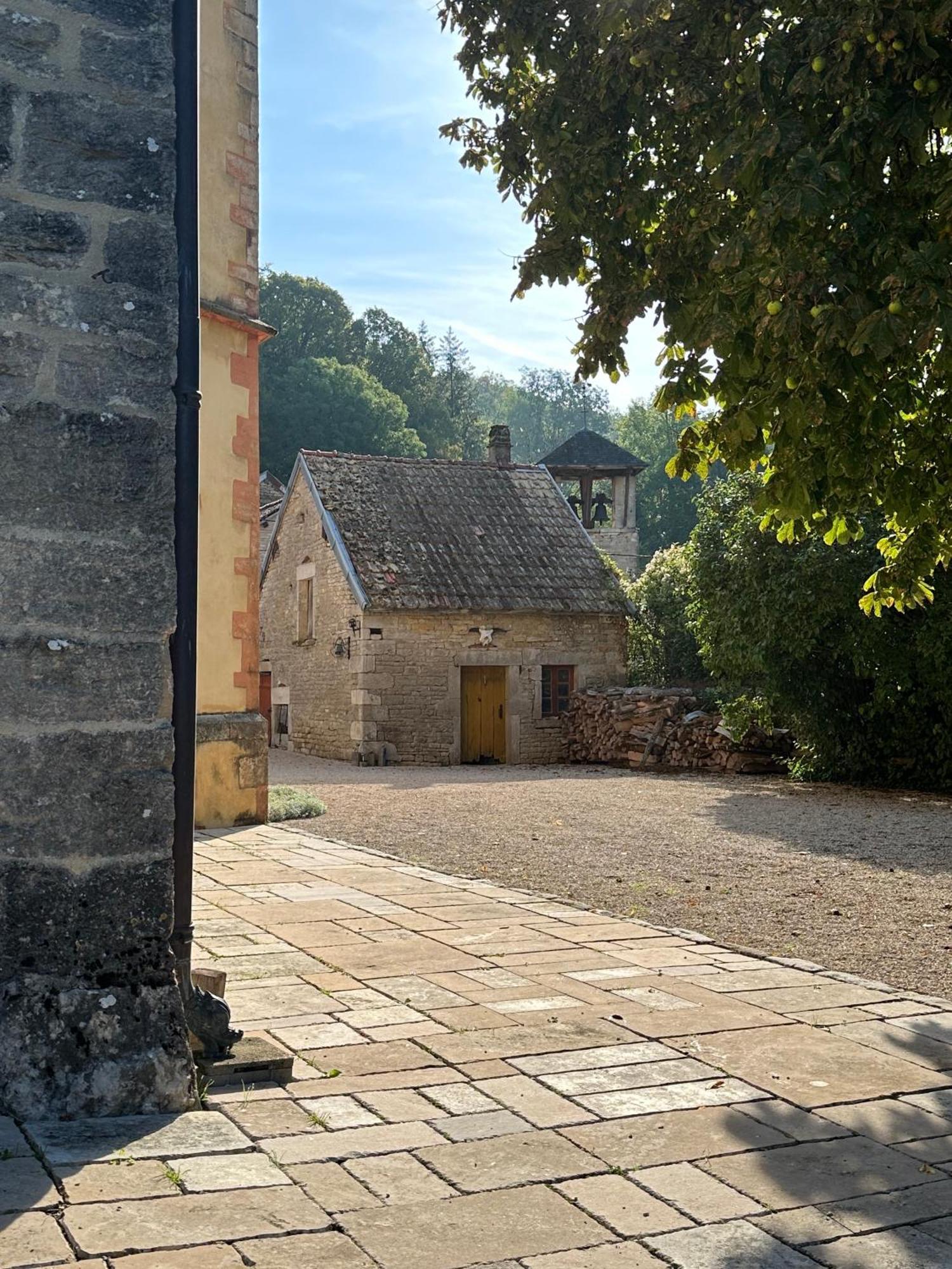 Chateau De Champrenault, Voyagez Dans Le Temps ภายนอก รูปภาพ