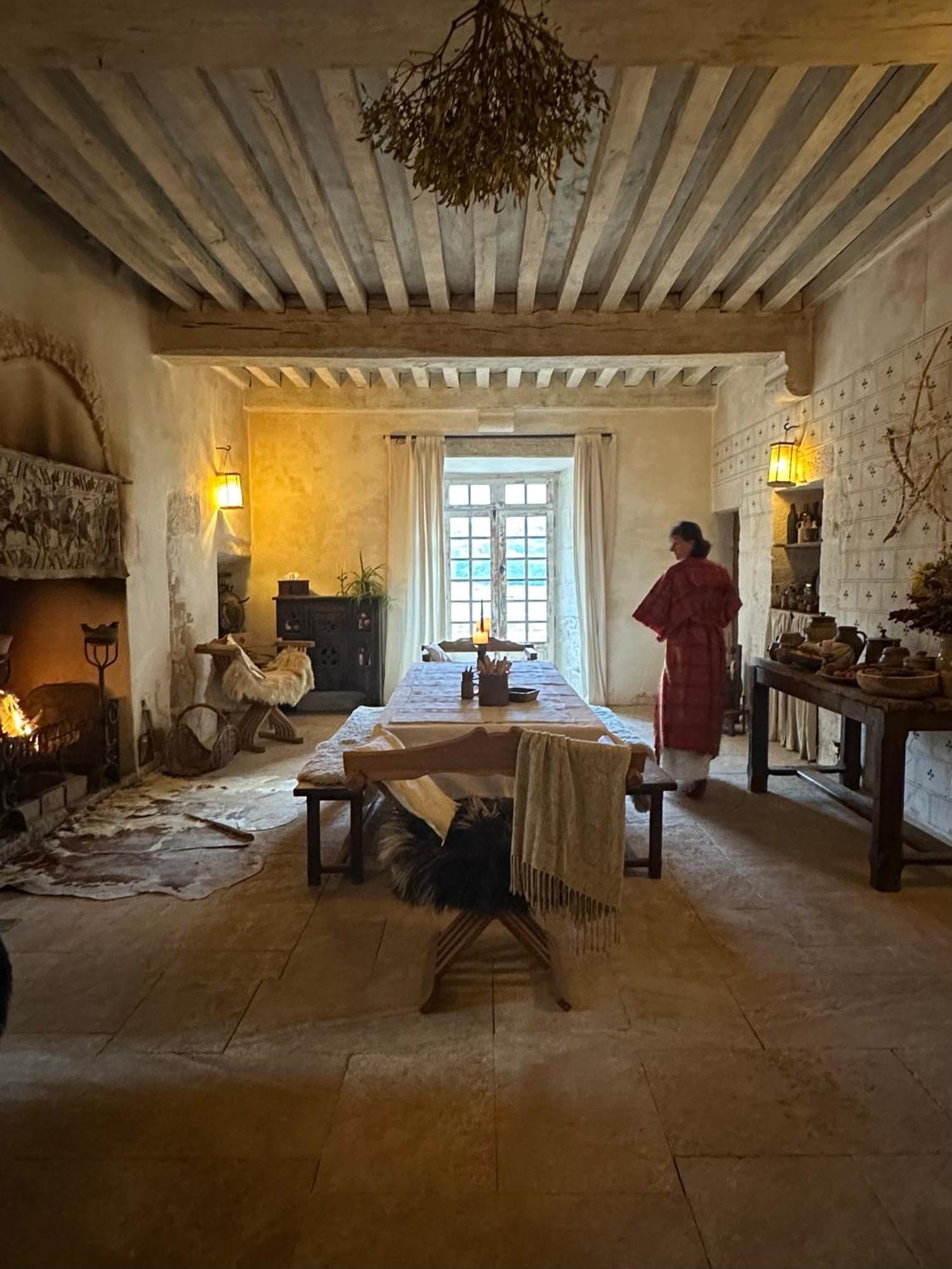 Chateau De Champrenault, Voyagez Dans Le Temps ภายนอก รูปภาพ
